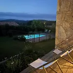 Stone House Between Porto-vecchio And Bonifacio Semesterbostad *