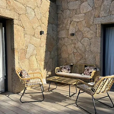 Stone House Between Porto-vecchio And Bonifacio Vakantiehuis *