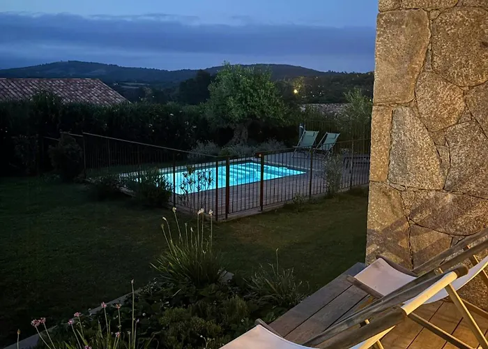 Stone House Between Porto-vecchio And Bonifacio Vakantiehuis *